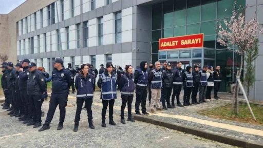 G&uuml;listan Doku soruşturmasında d&ouml;nemin başhekimi &Ccedil;ağdaş &Ouml;zdemir tutuklandı

