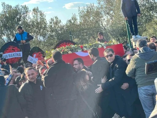 Gülşah Durbay gözyaşlarıyla defnedildi
