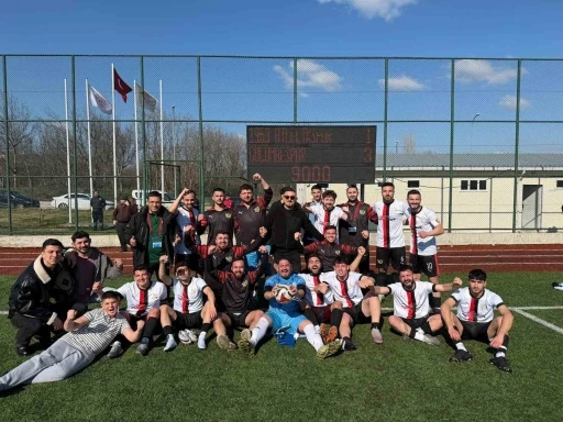 G&uuml;l&uuml;mbespor, 1969 Bilecikspor Kul&uuml;b&uuml;&rsquo;n&uuml; rahat yendi
