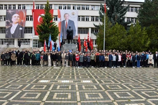 G&uuml;m&uuml;şhane&rsquo;de 23 Nisan kutlamaları
