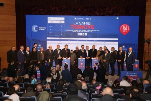 G&uuml;m&uuml;şhane&rsquo;de TOKİ kura &ccedil;ekimiyle 940 konutun hak sahipleri belirlendi
