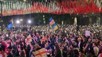 Gürcistan Cumhurbaşkanı Zurabişvili’den &quot;Yabancı etkinin şeffaflığı&quot; yasası için referandum teklifi
