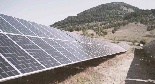 Gürsu’nun güneş tarlaları 12 milyon gelir sağladı
