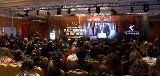 G&uuml;ven Hastanesi&rsquo;nden Tıp Bayramı&rsquo;nda &ouml;d&uuml;l t&ouml;reni
