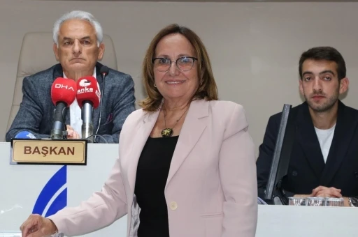 G&uuml;zelbah&ccedil;e Belediyesi&rsquo;nde Başkanvekili Ayşe Akın oldu
