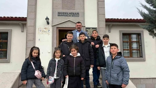 G&uuml;zelhisar Mahallesi muhtarından anlamlı bayram buluşması
