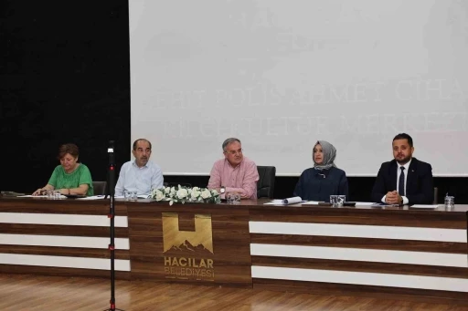 Hacılar&rsquo;da iş merkezi ihalesinden 12,45 milyon TL gelir
