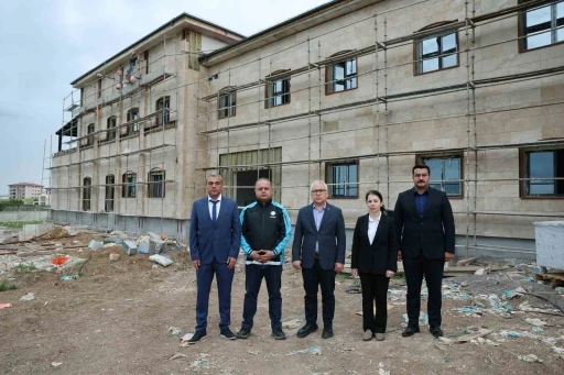 Hafik Devlet Hastanesi inşaatında sona yaklaşıldı
