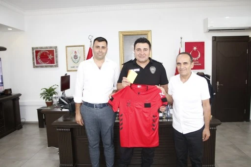 Hakemlerden Emniyet Müdürü Seyhan'a  Ziyaret