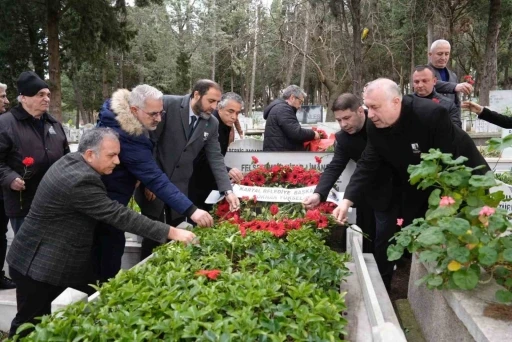 &rsquo;Hakikatin nefesi&rsquo; Neyzen Tevfik, Kartal&rsquo;da dualarla anıldı

