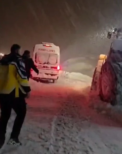 Hakkari&rsquo;de hasta kurtarma operasyonu
