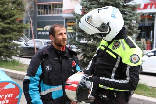 Hakkari’de motosikletlilere sıkı denetim
