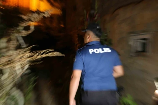 Hakkari polisinden metruk evler ve ormanlık alanlarda asayiş uygulaması
