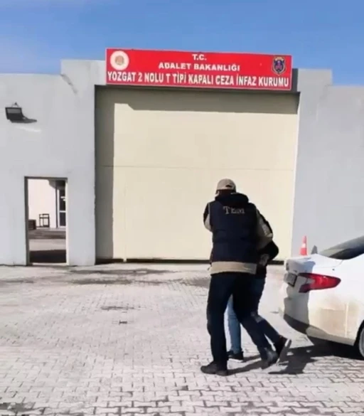Hakkında kesinleşmiş 6 yıl hapis cezası bulunan FET&Ouml; ter&ouml;r &ouml;rg&uuml;t&uuml; &uuml;yesi yakalandı
