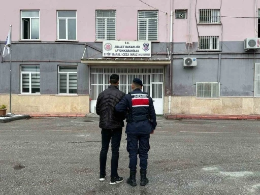 Hapis cezasıyla aranan şahsı JASAT yakaladı
