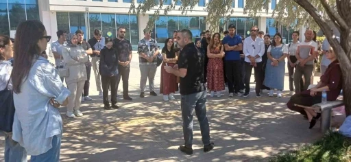 Harran Üniversitesinde fakülte var bina yok, öğrenci var sınıf yok
