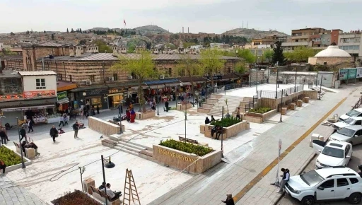Haşimiye Meydan projesi tarihi dokuyu gün yüzüne çıkardı
