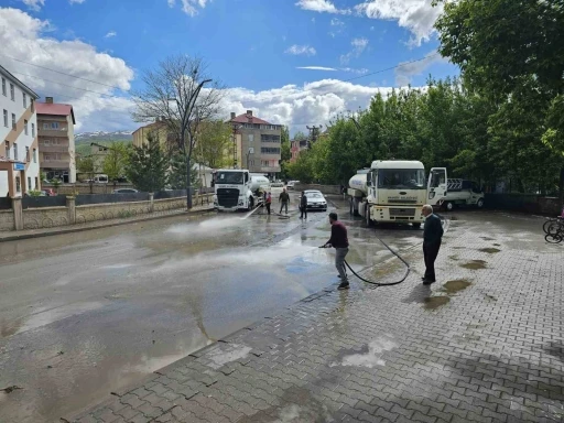 Hask&ouml;y&rsquo;de bayram &ouml;ncesi temizlik seferberliği

