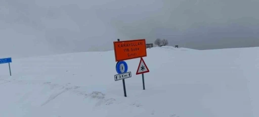 Hask&ouml;y-Mutki yolu tipi nedeniyle ulaşıma kapatıldı

