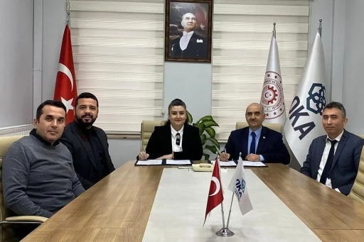 Hastane personeline y&ouml;nelik projede imzalar atıldı
