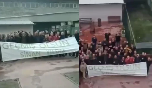 Hastane Önünde Pankartlı Moral Desteği