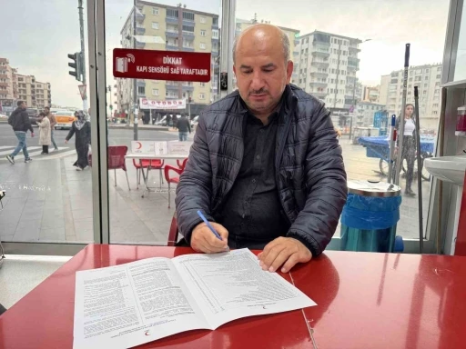 Hastayken kana ihtiya&ccedil; duydu, 3 ayda bir kan vermeye başladı
