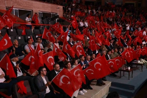 Hatay&rsquo;da 15 Temmuz anma programında vatandaşlar tek y&uuml;rek oldu
