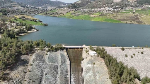 Hatay&rsquo;da 3 ayda kentin 547 g&uuml;nl&uuml;k i&ccedil;me suyu depolandı
