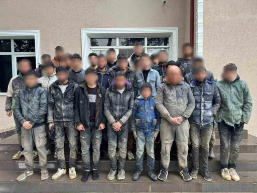Hatay&rsquo;da 37 ka&ccedil;ak g&ouml;&ccedil;men yakalandı
