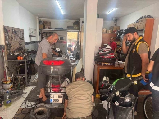 Hatay’da motosiklet tamircileri denetlendi
