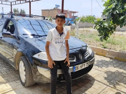 Hatay&rsquo;da ref&uuml;je &ccedil;arpan motosikletteki 2 &ccedil;ocuk hayatını kaybetti
