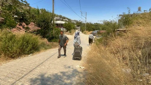 Hatay Valisi Masatlı: &quot;3 mahallemizde tahliyeler başladı&quot;
