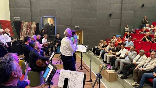 Hayat Boyu &Ouml;ğrenme Haftası&rsquo;nda t&uuml;rk&uuml; dolu gece

