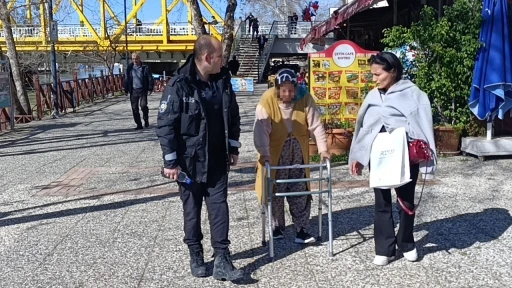Hayatına son vermek istedi, kurtarılınca "Beni sığınma evine g&ouml;t&uuml;r&uuml;n" diye yalvardı
