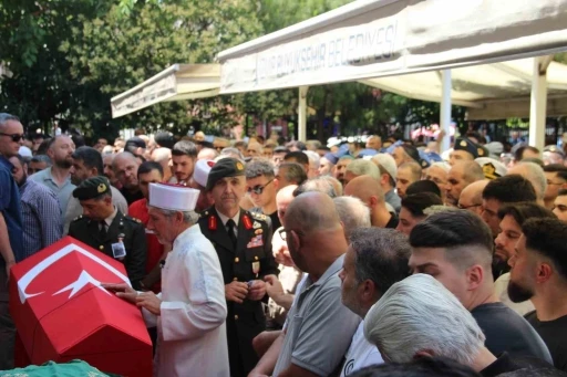 Hayatını kaybeden astsubay İzmir’de son yolculuğuna uğurlandı
