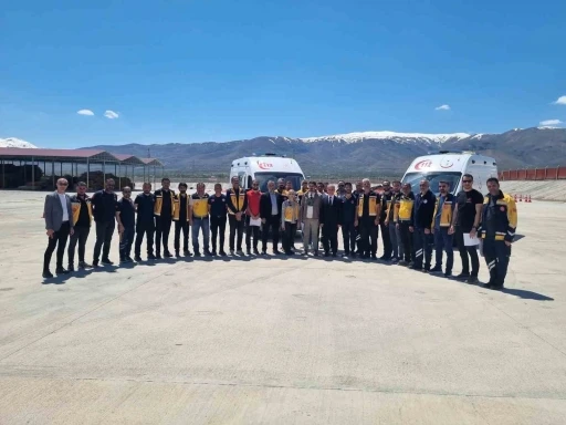 Hayatla yarışanlara g&uuml;venli s&uuml;r&uuml;ş eğitimi
