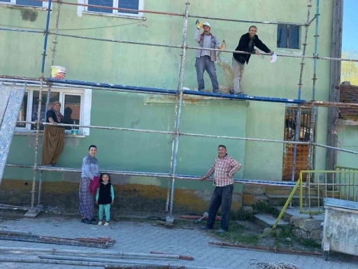 Hayırsever aile Gemiç mahalle camisi için harekete geçti

