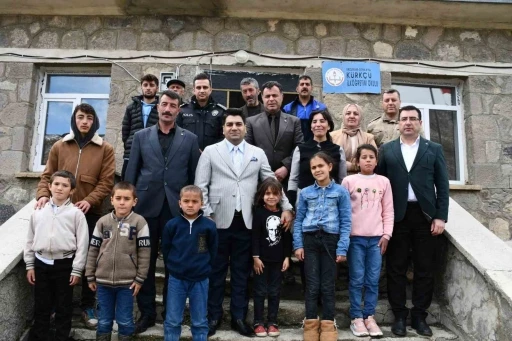 Hayırsever iş insanı Hacı Ömer Ertek’ten eğitime destek
