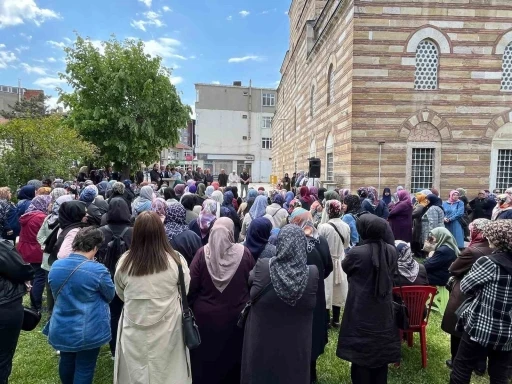 Hayrabolu’da hacı adayları dualarla uğurlandı

