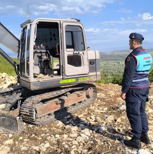 Hazine arazisindeki çalışmayı jandarma durdurdu
