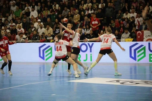 Hentbol 2025 Kadınlar Dünya Şampiyonası Elemeleri: Türkiye: 25 - Avusturya: 30
