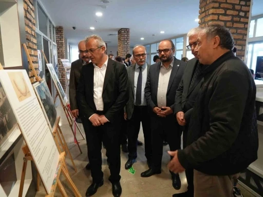 Hicaz Demiryolu&rsquo;nun tarihine fotoğraflar ve belgelerle
