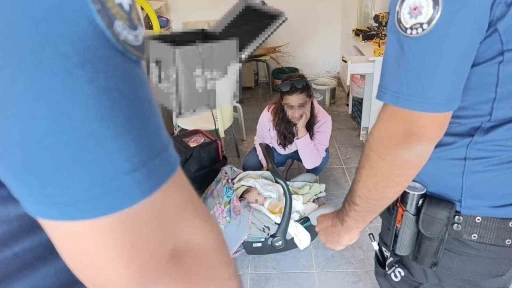 Hırsızlık ihbarına giden polis, &ouml;zel garajda 5 aylık bebekle annesini buldu
