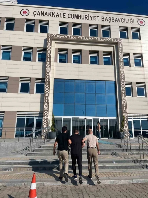Hırsızlık suçundan 5 yıl kesinleşmiş hapis cezasıyla aranan şüpheli yakalandı
