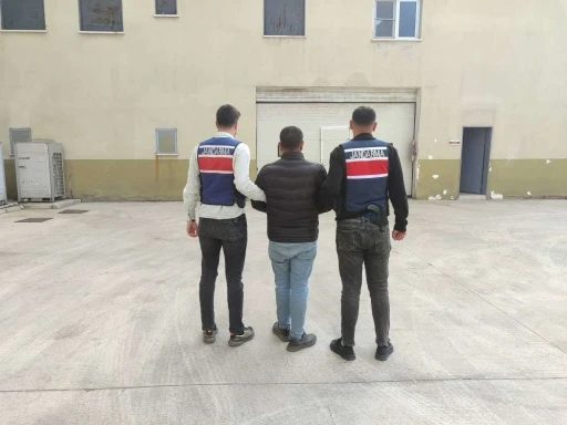 Hırsızlık ve yağma suçundan aranan hükümlü yakalandı
