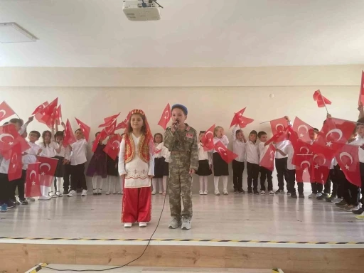 Hisarcık Cumhuriyet İlkokulu’nda okuma bayramı
