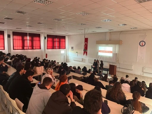 Hisarcık MYO’da &quot;Kadına Yönelik Şiddetle Mücadele&quot; konulu eğitim
