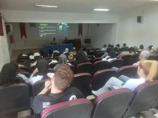 Hisarcık MYO’da &quot;Yapay Zeka, Reklamcılık ve Film Yapımcılığı Perspektifinde Halkla İlişkiler&quot; konulu konferans
