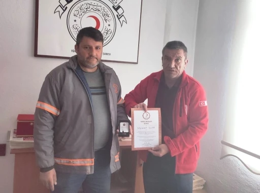 Hisarcık’ta 10 kez kan bağışladı bronz madalya aldı
