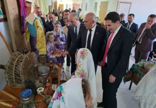 Hisarcık&rsquo;ta miniklere yerli malı kullanımının &uuml;lke ekonomisine katkıları anlatıldı
